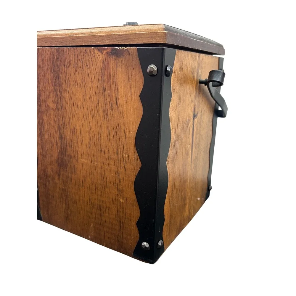 N/A vintage wooden